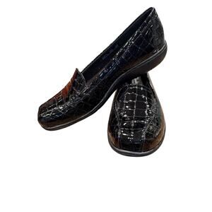 Clark's Collection Patenet leather shoes - black - SZ 8.5